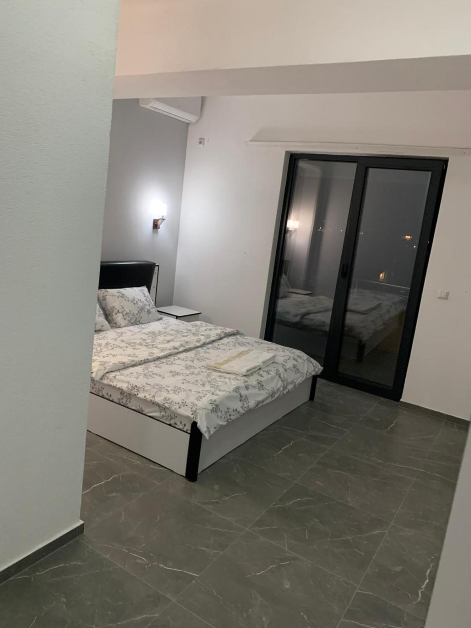 Hotel Albatros Prizren Exterior foto
